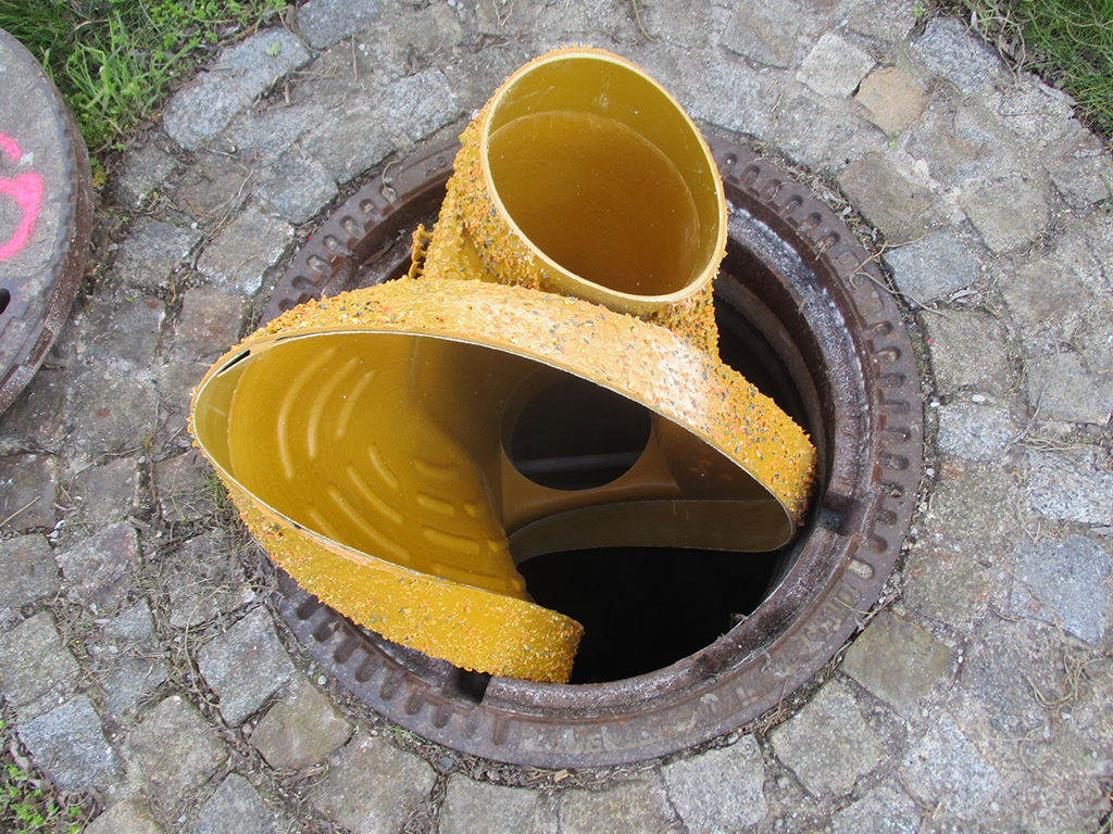 GFK Böden bei Rohrrenovation